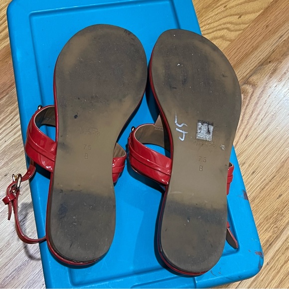 Coach Caterine Logo Hardware Flat Sandals in genuine patent leather - Picture 5 of 6